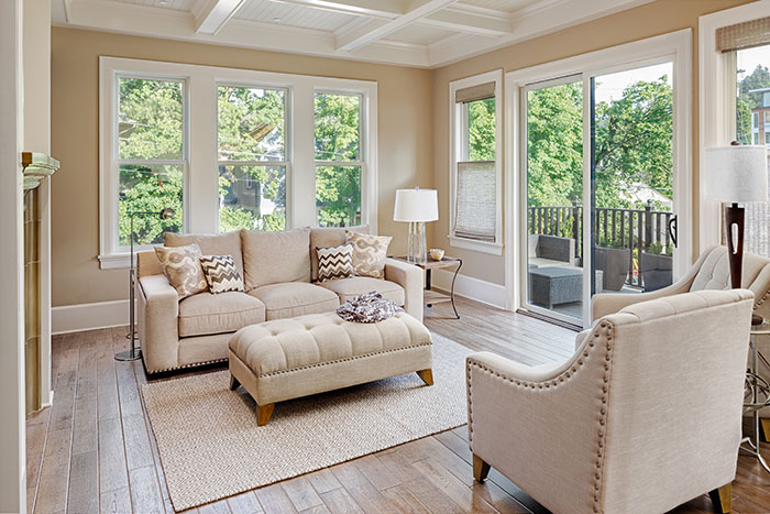 The team of J&M Windows and Glass provides installation of residential windows in San Jose, CA